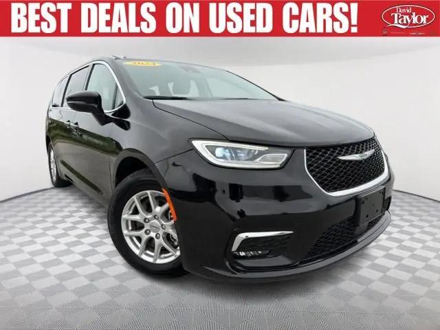 2024 Chrysler Pacifica Touring L for sale in Michigan City, IN