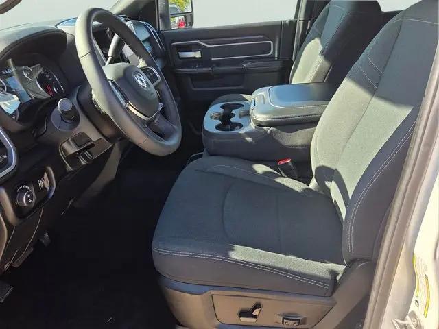 2026 Ram 2500 Big Horn Crew Cab 4x4 64 Box