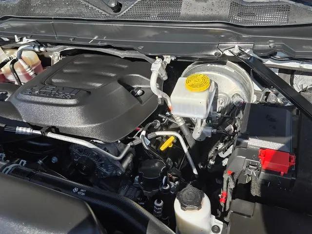 2026 Ram 2500 Big Horn Crew Cab 4x4 64 Box