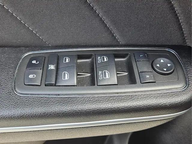 2021 Dodge Charger SXT RWD