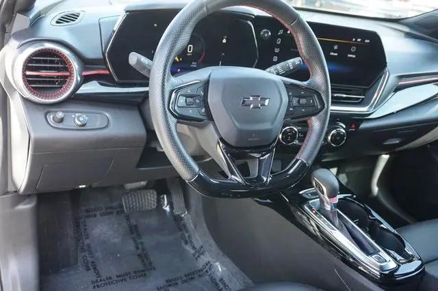 2025 Chevrolet Trax FWD 2RS