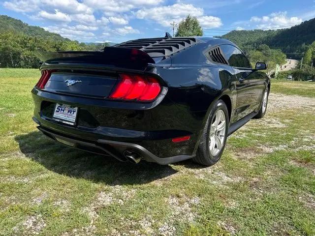2022 Ford Mustang EcoBoost Fastback