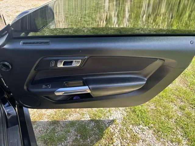2022 Ford Mustang EcoBoost Fastback