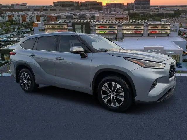 2021 Toyota Highlander XLE for sale in Tampa, FL