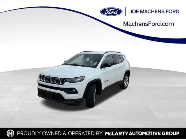 2024 Jeep Compass Latitude 4x4 for sale in Columbia, MO