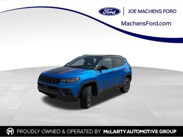 2026 Jeep Compass Trailhawk for sale in Columbia, MO