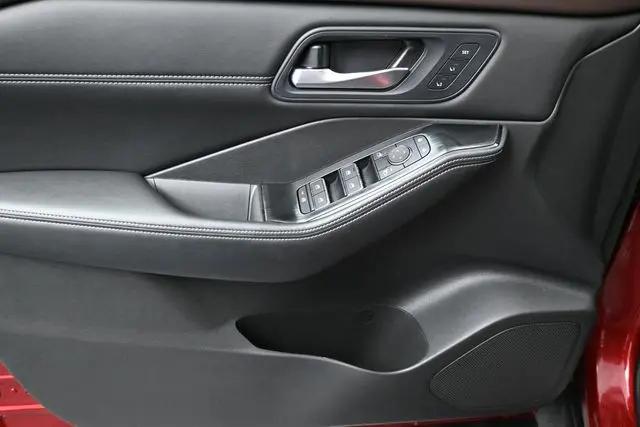 2023 Nissan Rogue SL Intelligent AWD