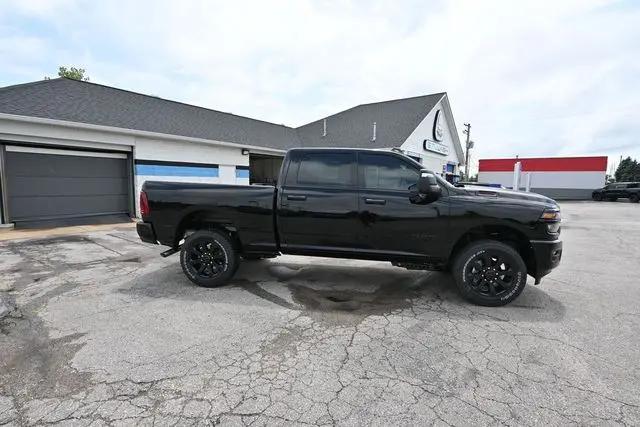 2026 Ram 2500 Big Horn Crew Cab 4x4 64 Box