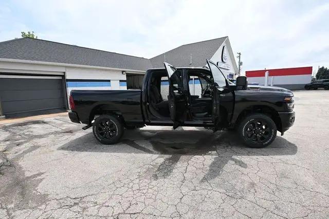 2026 Ram 2500 Big Horn Crew Cab 4x4 64 Box
