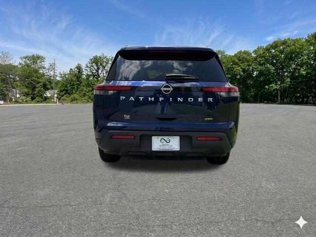 2025 Nissan Pathfinder SV 4WD