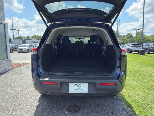 2025 Nissan Pathfinder SV 4WD