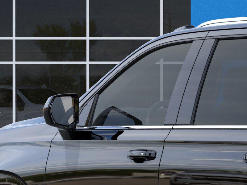 2026 Chevrolet Suburban LT - Photo 26