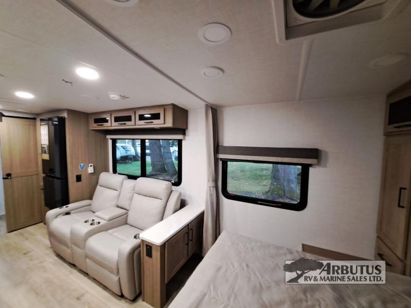 2027 Forest River Rockwood Mini Lite 2524FBT TRAVEL TRAILER