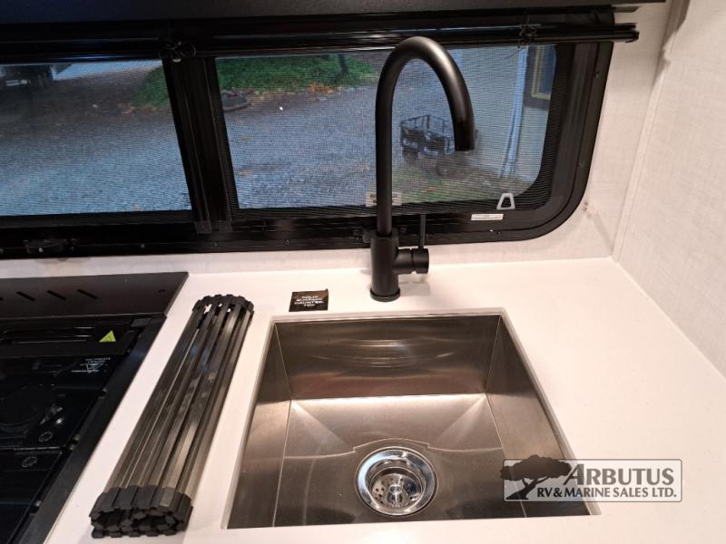 2027 Forest River Rockwood Mini Lite 2524FBT TRAVEL TRAILER