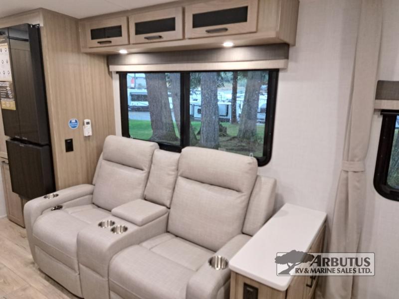 2027 Forest River Rockwood Mini Lite 2524FBT TRAVEL TRAILER