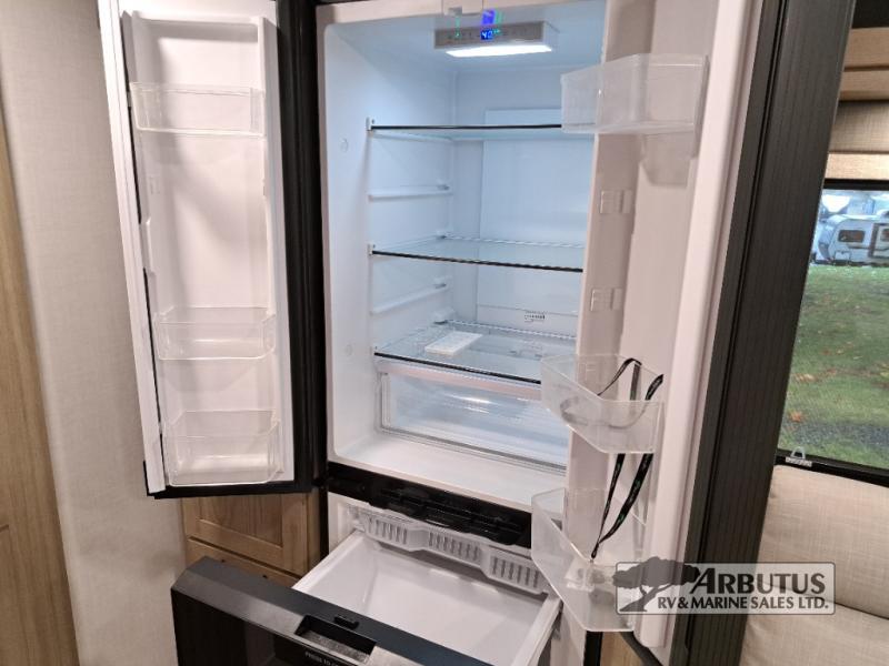 2027 Forest River Rockwood Mini Lite 2524FBT TRAVEL TRAILER