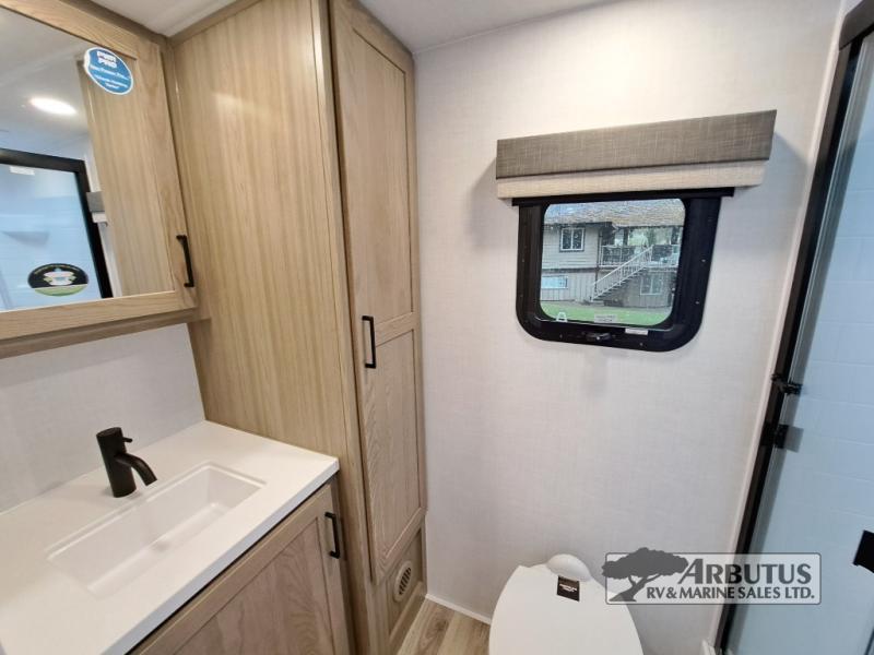 2027 Forest River Rockwood Mini Lite 2524FBT TRAVEL TRAILER