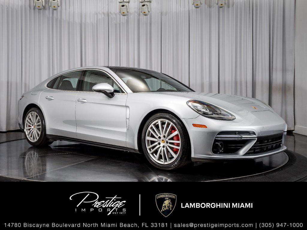 /2017 Porsche Panamera