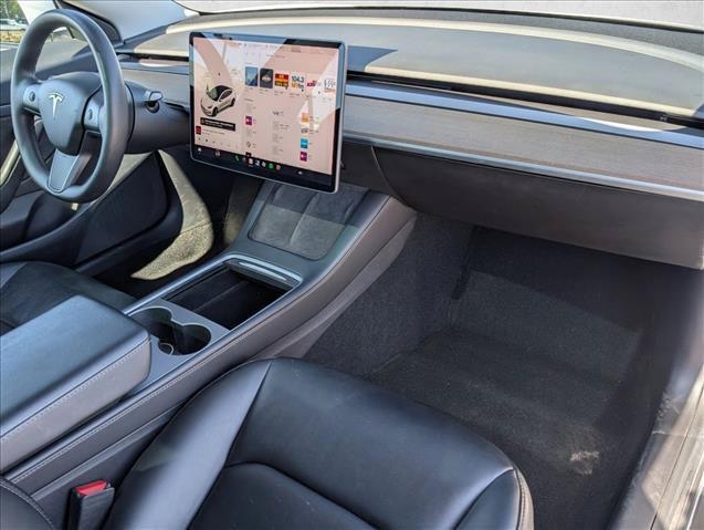 2021 Tesla Model 3 Standard Range Plus Rear-Wheel Drive