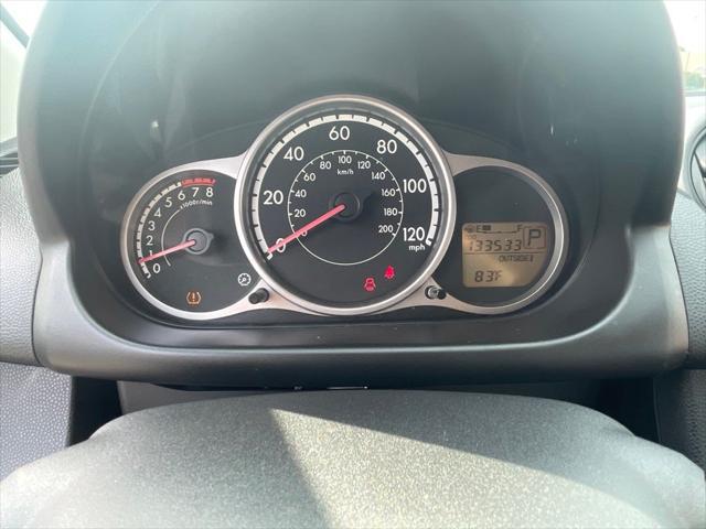2011 Mazda Mazda2 Touring