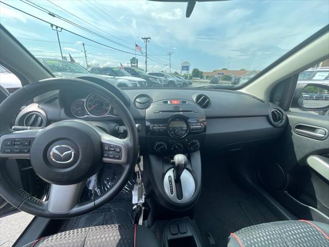 2011 Mazda Mazda2 Touring