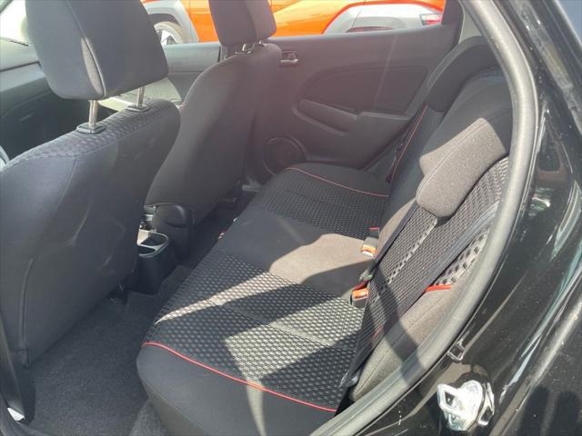 2011 Mazda Mazda2 Touring