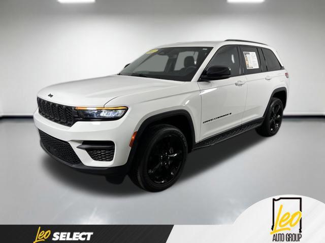 2023 Jeep Grand Cherokee Altitude 4x2 for sale in COLUMBUS, IN