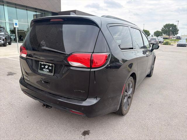2020 Chrysler Pacifica 35th Anniversary Limited
