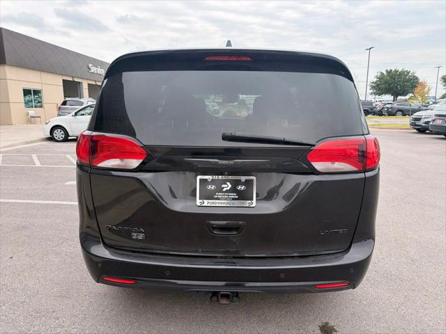 2020 Chrysler Pacifica 35th Anniversary Limited