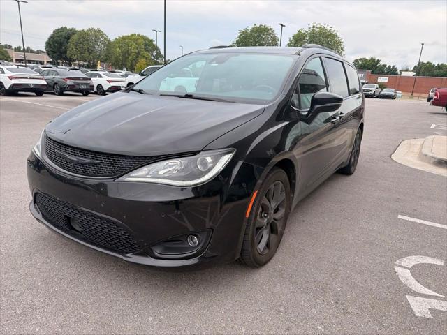 2020 Chrysler Pacifica 35th Anniversary Limited