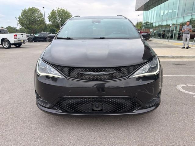 2020 Chrysler Pacifica 35th Anniversary Limited