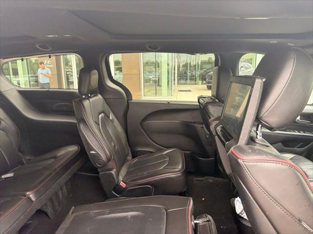 2020 Chrysler Pacifica 35th Anniversary Limited