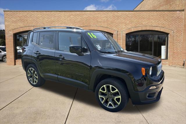 2016 Jeep Renegade Latitude for sale in State College, PA