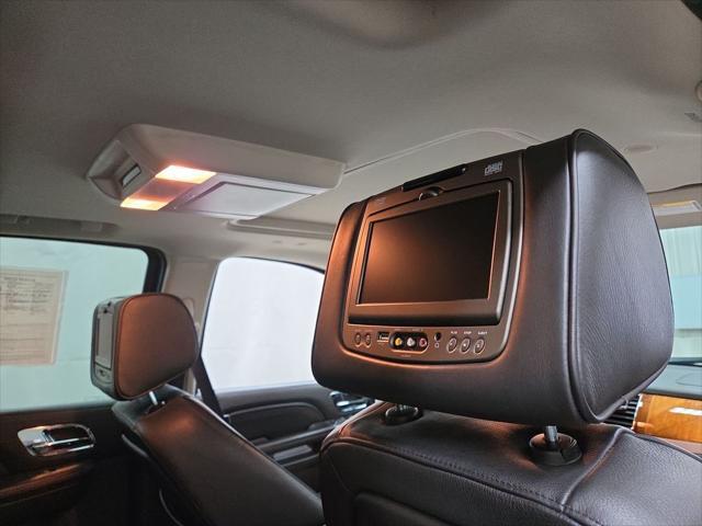 2013 Cadillac Escalade Platinum Edition