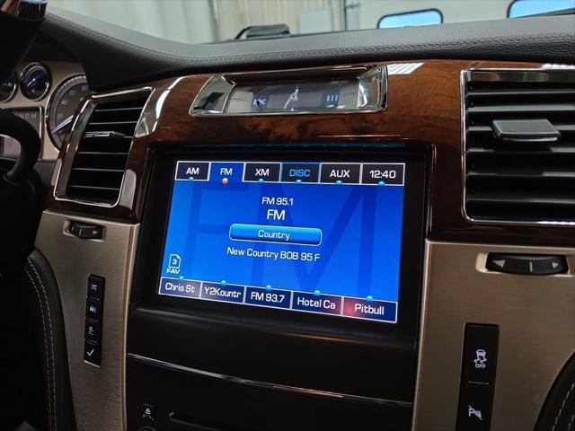 2013 Cadillac Escalade Platinum Edition
