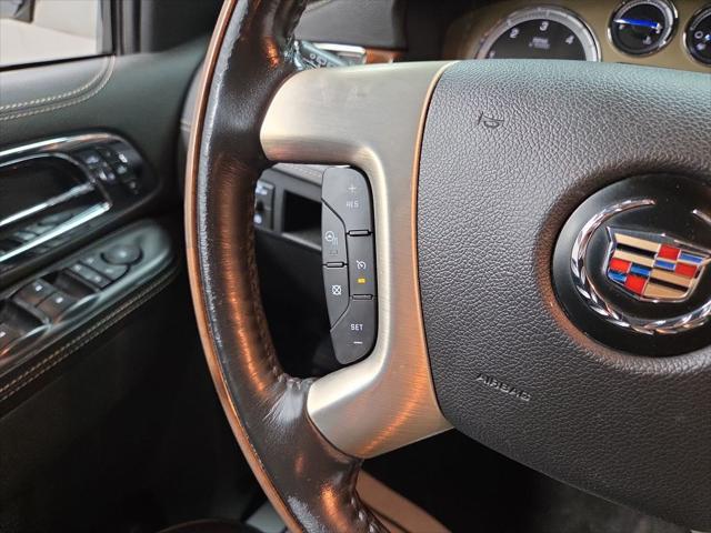 2013 Cadillac Escalade Platinum Edition