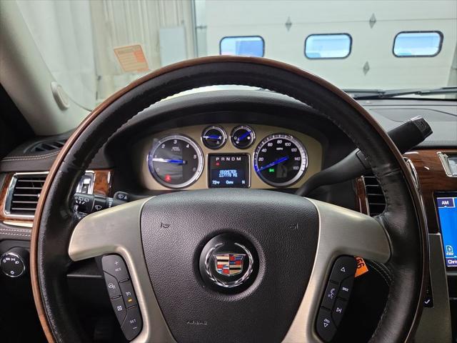 2013 Cadillac Escalade Platinum Edition