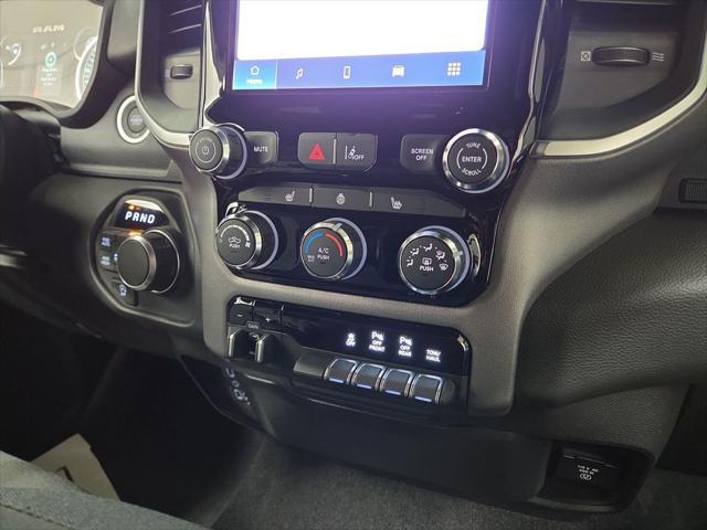 2025 Ram 1500 Big Horn Crew Cab 4x4 64 Box