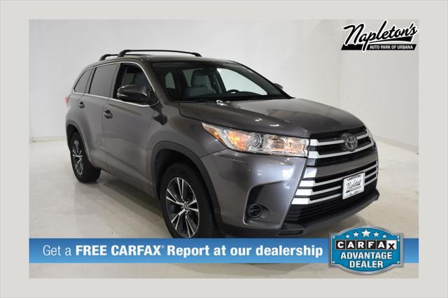 2017 Toyota Highlander LE for sale in URBANA, IL