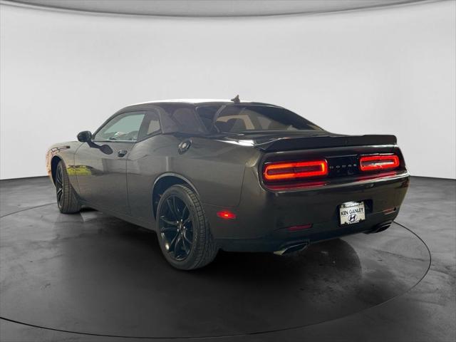 2017 Dodge Challenger R/T