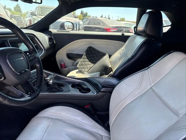 2015 Dodge Challenger R/T Plus