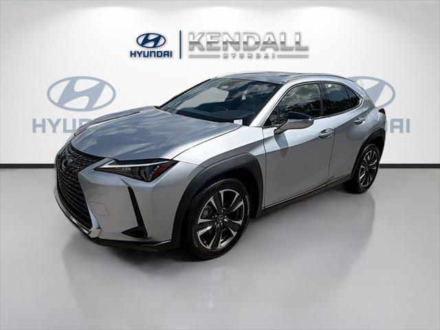 2025 Lexus 300 300h