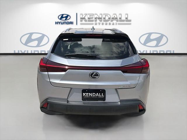 2025 Lexus 300 300h