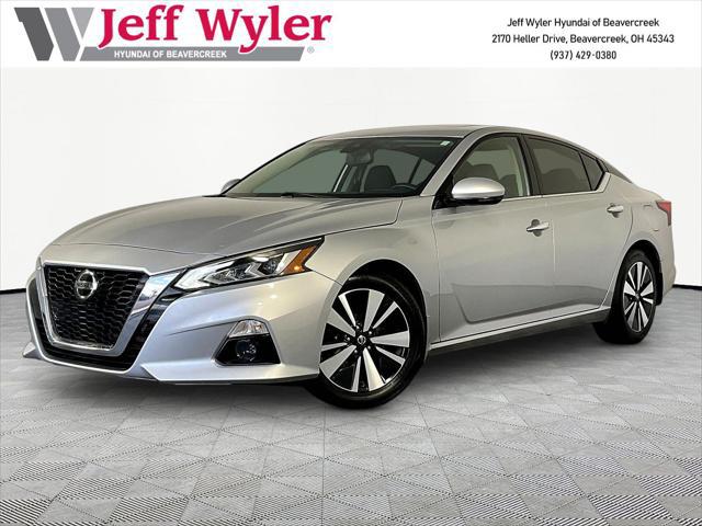 2020 Nissan Altima SV FWD for sale near BEAVERCREEK, OH