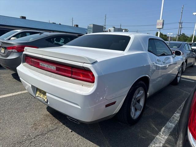 2012 Dodge Challenger SXT