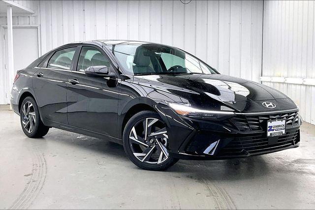 2026 Hyundai Elantra Hybrid Limited for sale in MADISON, WI