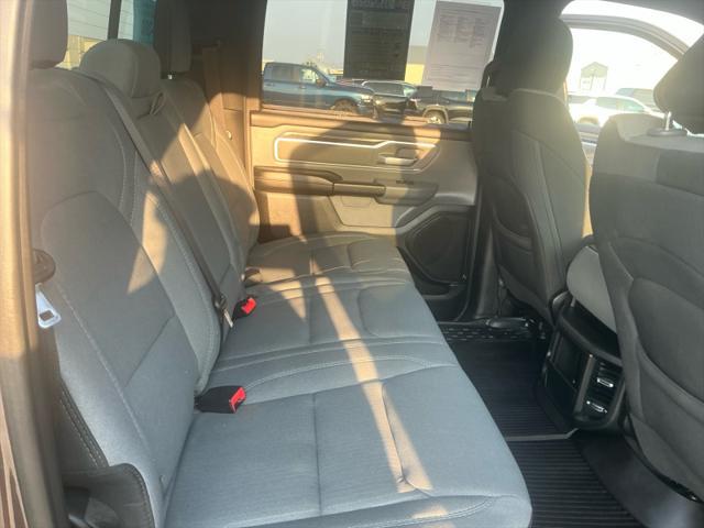 2021 Ram 1500 Big Horn Crew Cab 4x4 5'7" Box