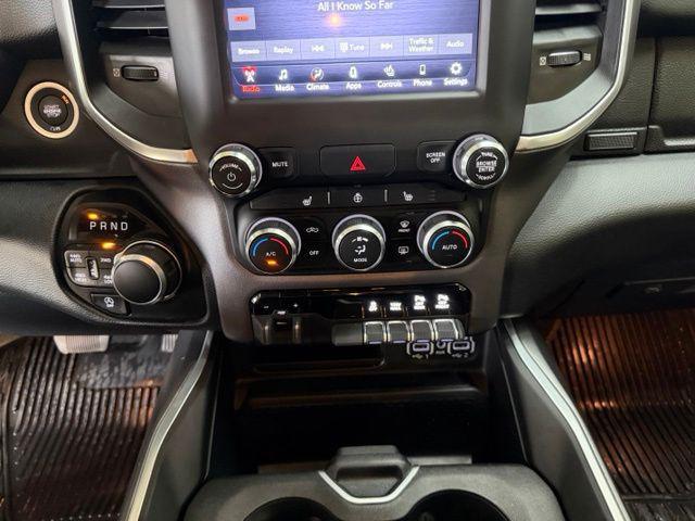 2021 Ram 1500 Big Horn Crew Cab 4x4 5'7" Box