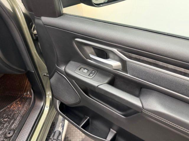 2021 Ram 1500 Big Horn Crew Cab 4x4 5'7" Box