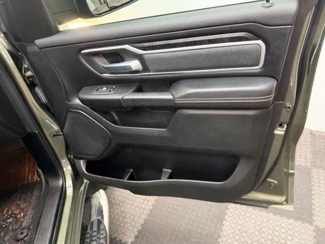 2021 Ram 1500 Big Horn Crew Cab 4x4 5'7" Box